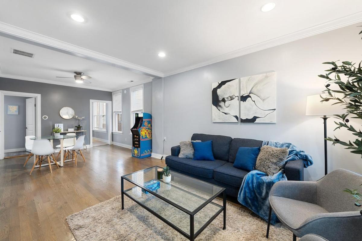 Stylish 2Br Urban Retreat In River West Чикаго Екстер'єр фото